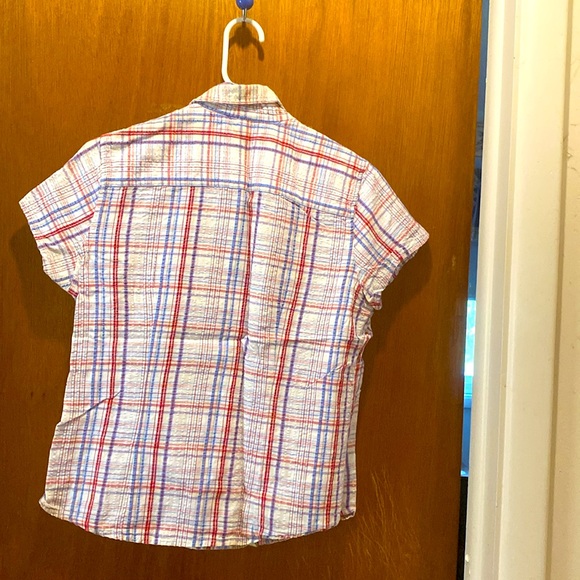 3/$15. Two for the price of one! Casual shirts size M - Picture 4 of 7